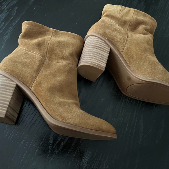 Lucky Brand Womens Jicole Suede Booties - Picture 3 of 14